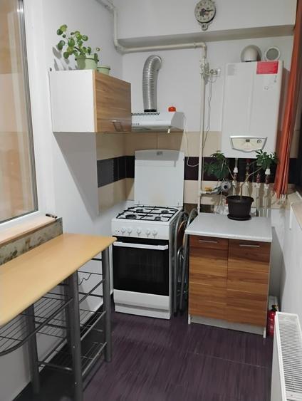 Apartament cu 2 camere semidecomandat în Chiajna