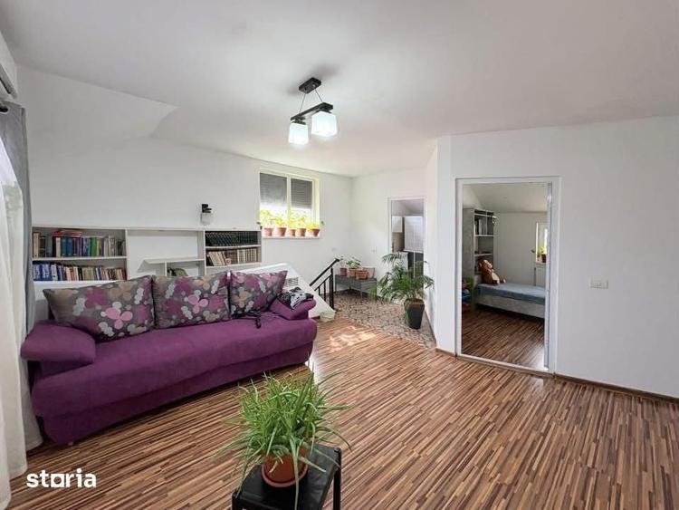 Casă cu 5 camere cu Teren 249 Mp în Valu lui Traian