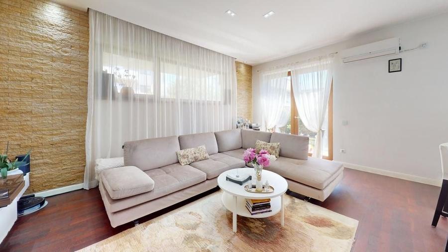 Apartament premium de vanzare in Selimbar – 3 camere, gradina 159 mp - 1