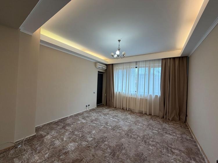 Apartament cu 4 camere decomandat, mobilat în Șoseaua Nordului
