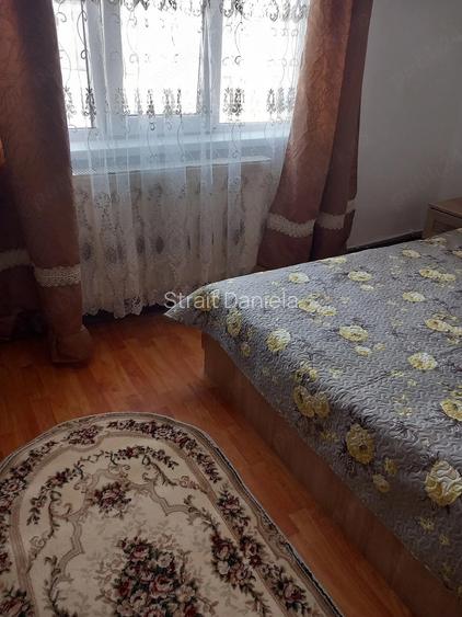 vand apartament 2 camere