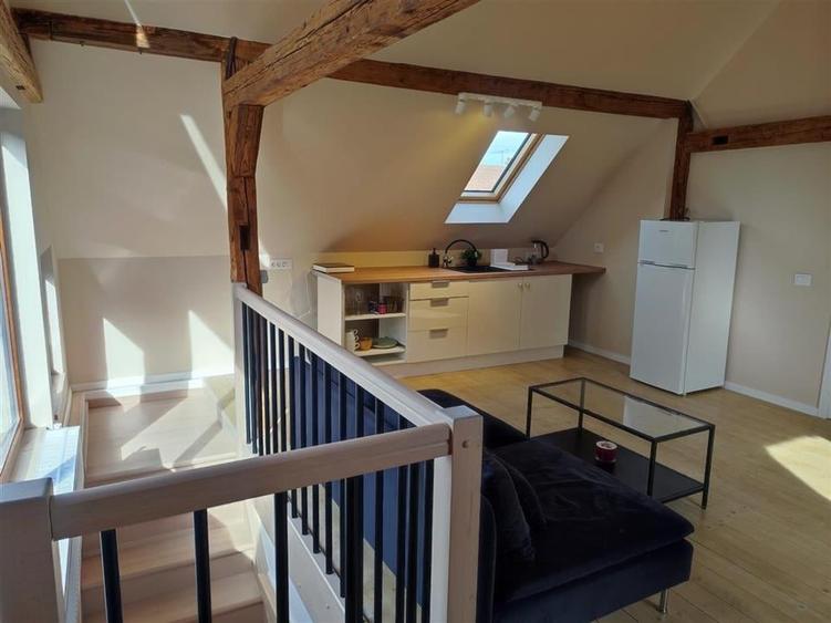 Apartament cu 2 camere semidecomandat, mobilat în Centrul Istoric