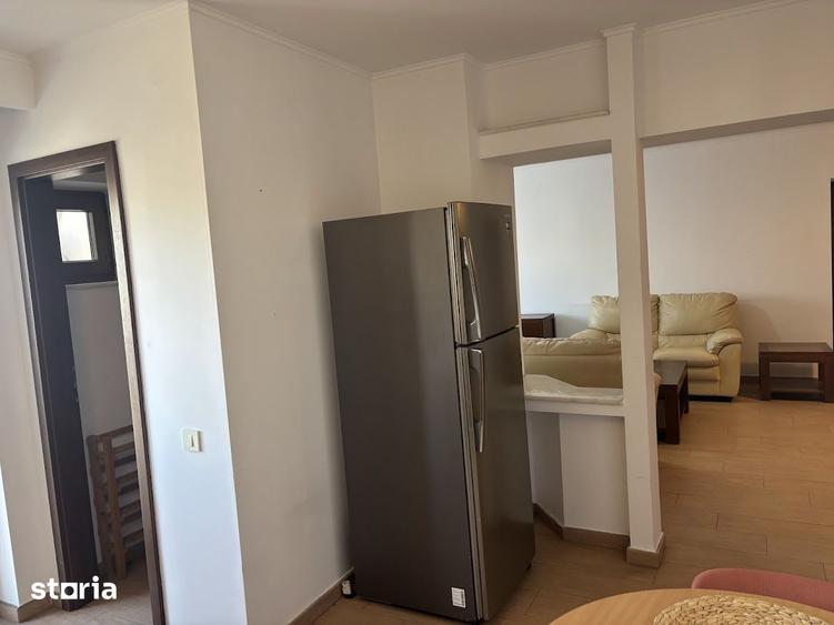 Apartament cu 3 camere în Coșbuc