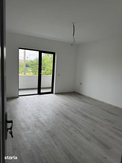 Apartament cu 2 camere decomandat în Calea București
