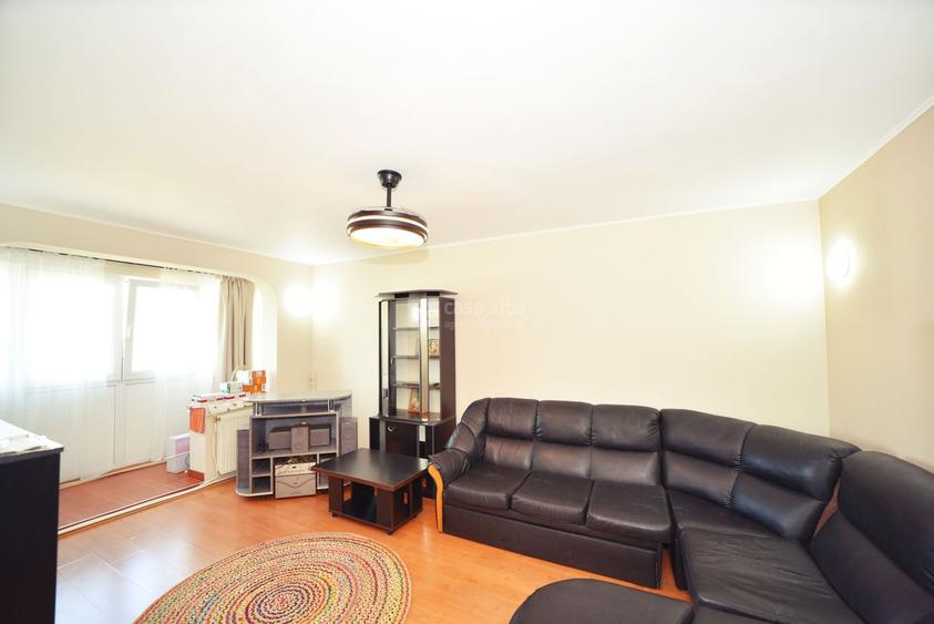 Apartament cu 2 camere decomandat, mobilat în Podu Roș