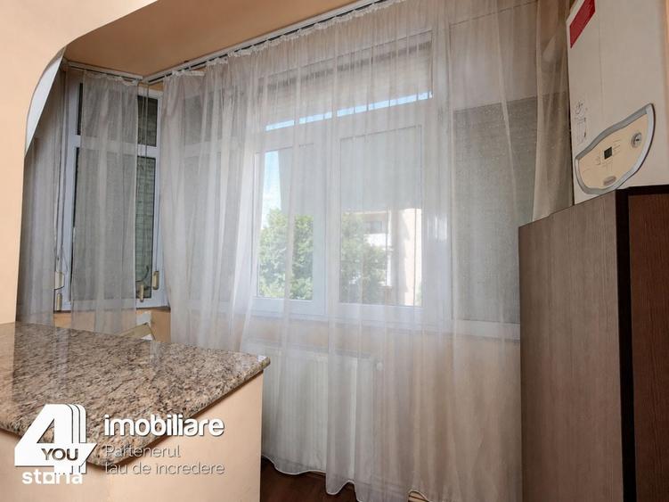 Apartament cu 4 camere semidecomandat în Alfa