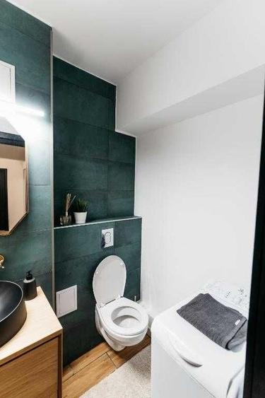 Apartament cu 3 camere decomandat în Zorilor