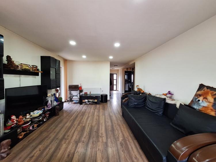 Vanzare Duplex suprafata 128 mp, Cartier Manastur zona Edgar Quinet - 2