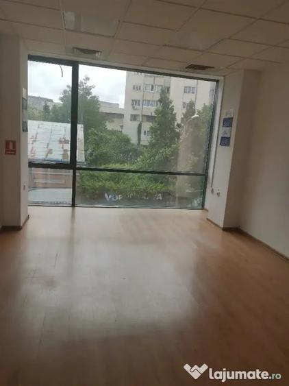 Spațiu comercial, de 120 mp, în Ultracentral