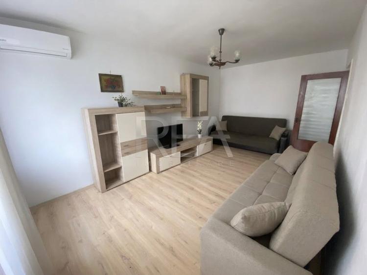Apartament cu 2 camere decomandat, mobilat în Rahova