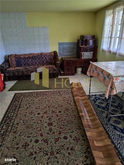 Casă cu 4 camere cu Teren 11250 Mp în Teișani