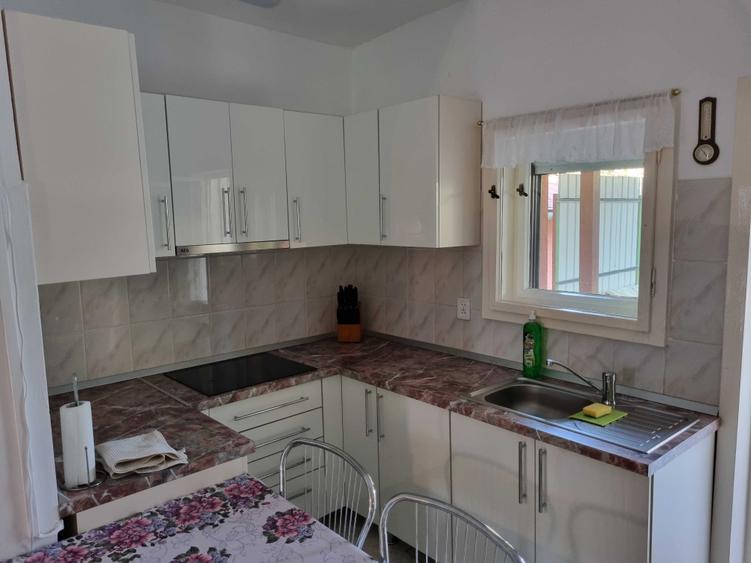 Casă cu 4 camere cu Teren 145 Mp în Ultracentral
