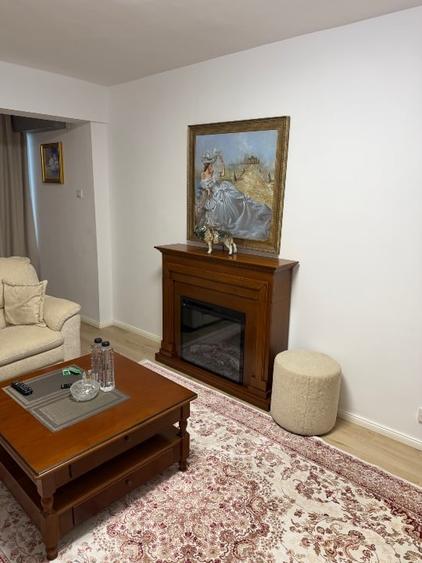 Apartament cu 3 camere, mobilat în Drumul Taberei