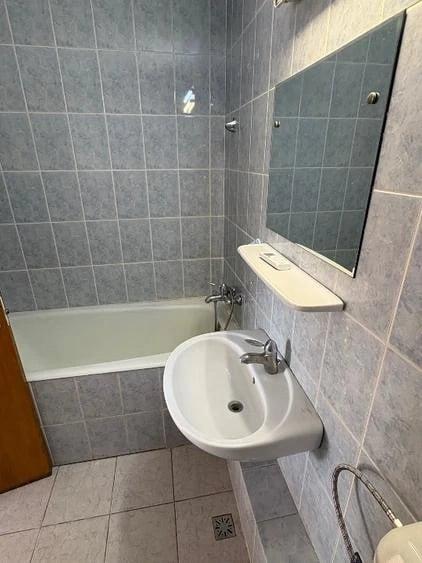 Apartament de inchiriat prima inchiriere, bloc proaspat reabilitat, luminos, v - 3