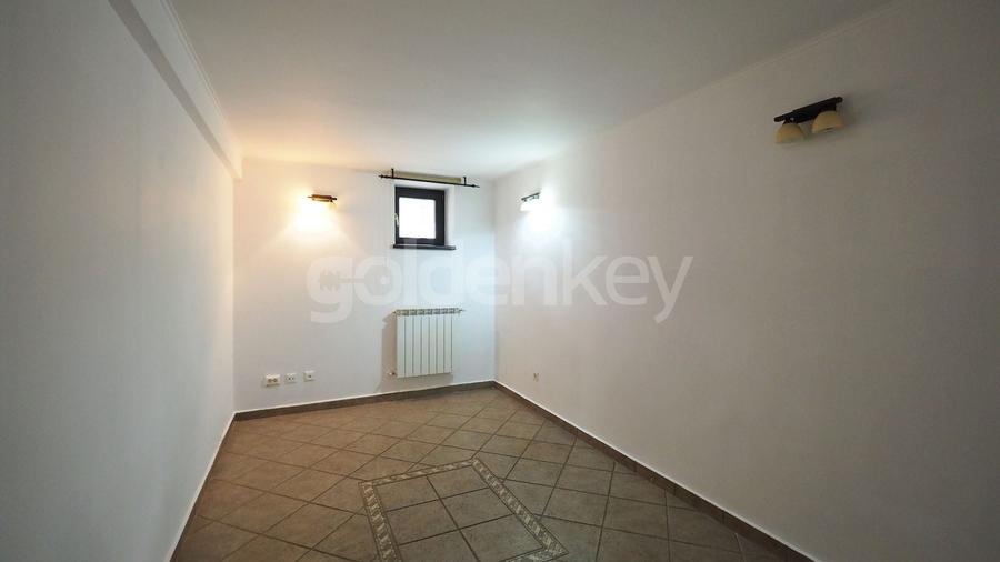 Apartament somptuos tip duplex cu 5 camere si gradina de 300mp - 16