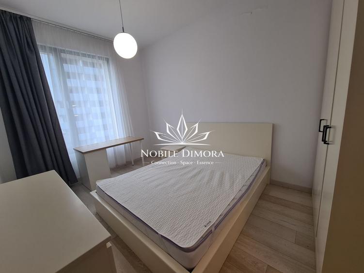 Apartament cu 3 camere semidecomandat, mobilat în Take Ionescu