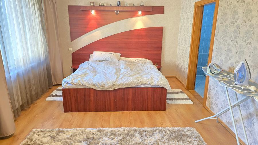 Apartament cu 3 camere decomandat în Bălcescu