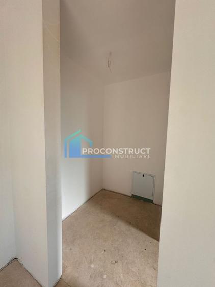 Penthouse cu 3 camere semidecomandat în Giroc