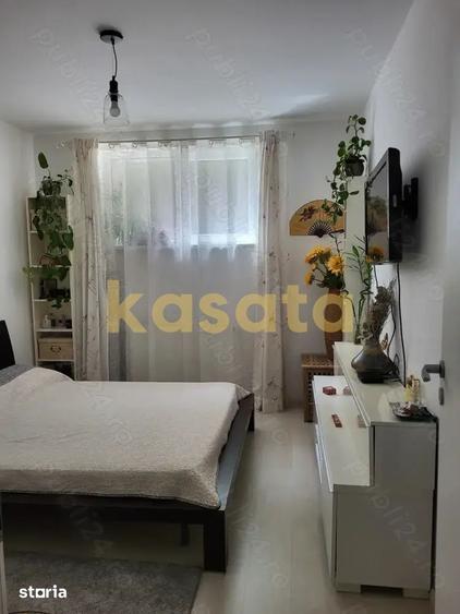 Apartament cu 3 camere, mobilat în Titan