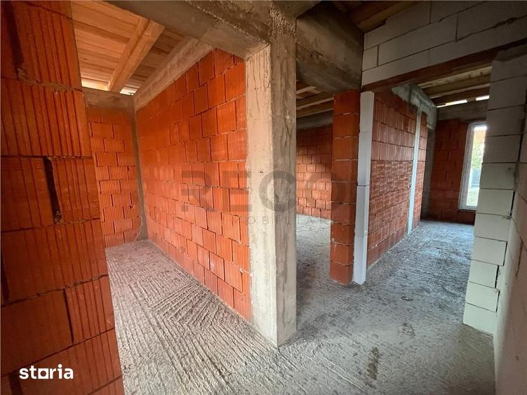Casă cu 4 camere cu Teren 650 Mp în Oncea