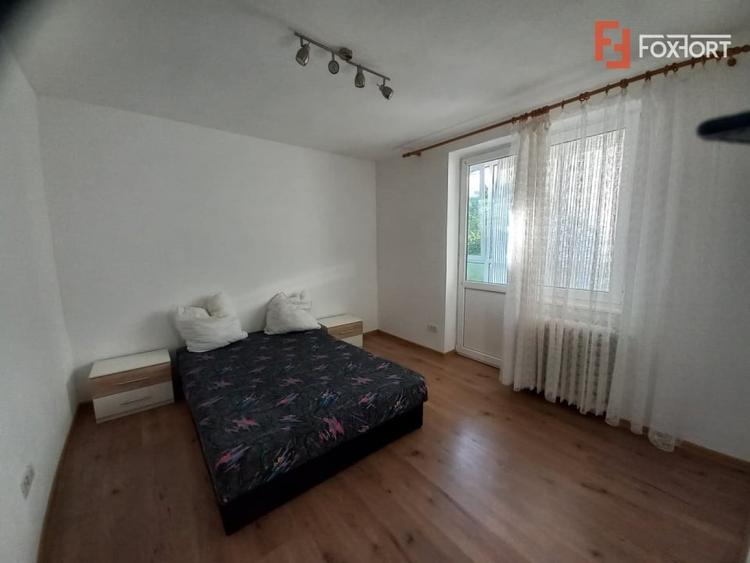 Apartament cu 2 camere semidecomandat, mobilat în Tipografilor