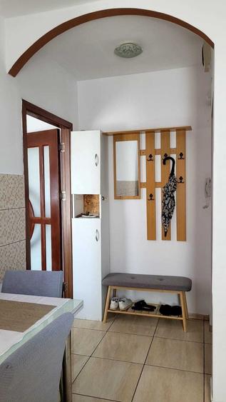 Apartament cu 2 camere semidecomandat în Ultracentral