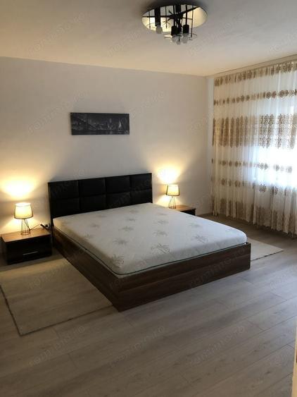 Apartament cu 3 camere decomandat în Nerva Traian