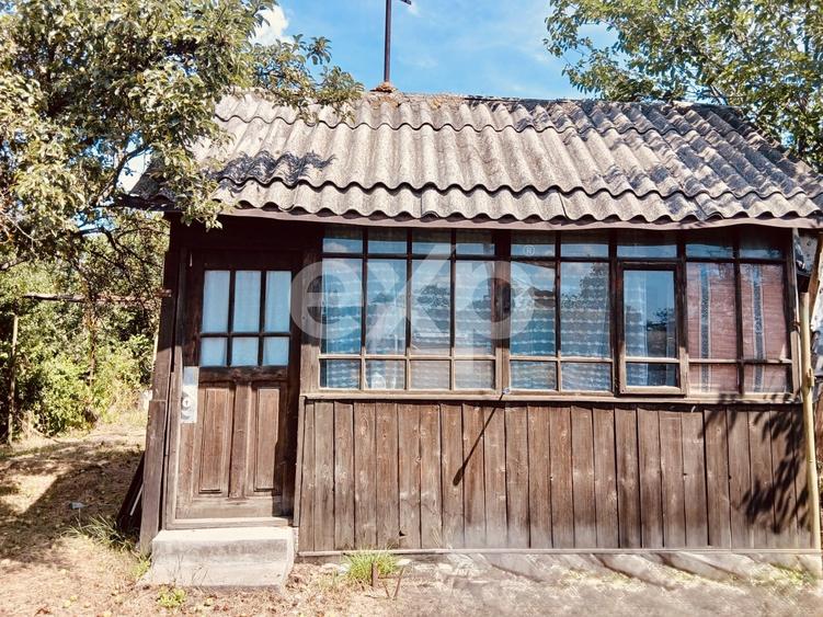 Casă individuală cu 2 camere cu Teren 498 Mp în Ungheni