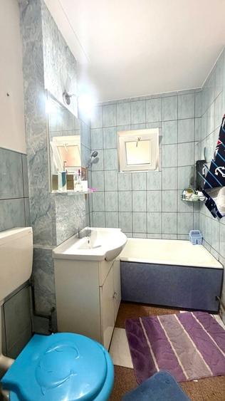 Apartament cu 3 camere decomandat, mobilat în Ștefan cel Mare