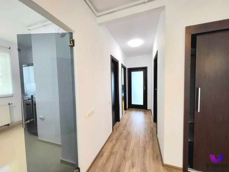Apartament cu 3 camere decomandat, mobilat în Hipodrom 3