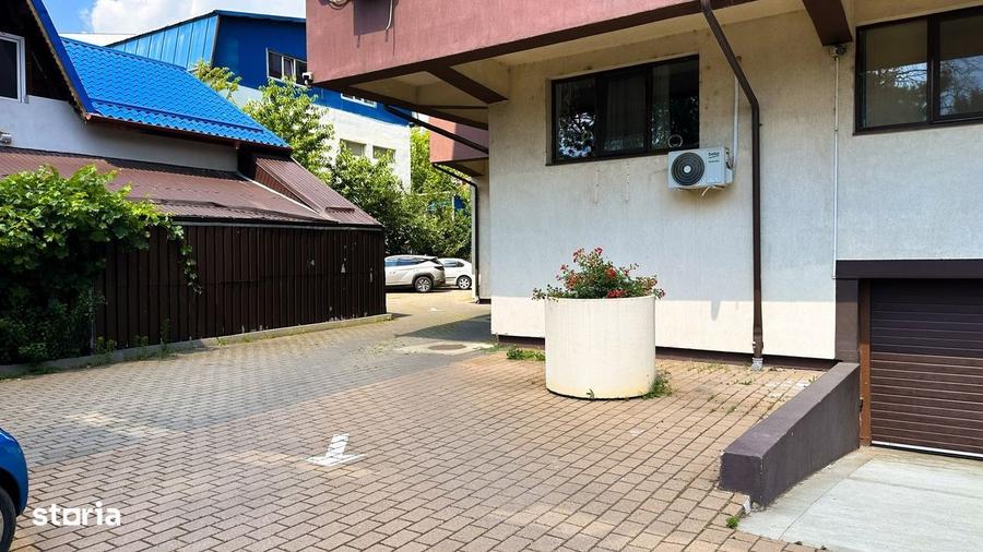 Apartament cu 2 camere decomandat, mobilat în Metalurgiei