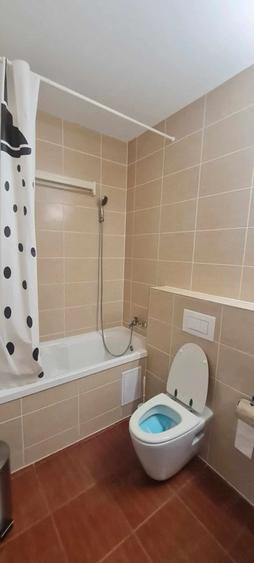 Apartament cu 2 camere semidecomandat în Răcădău