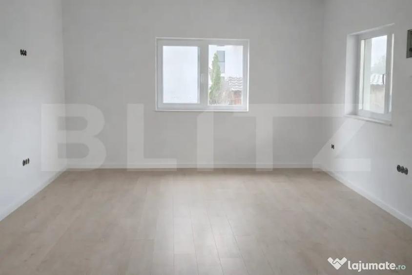 Casă cu 4 camere cu Teren 530 Mp în Central