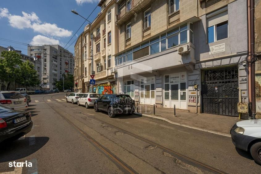 Apartament cu 4 camere în Cișmigiu
