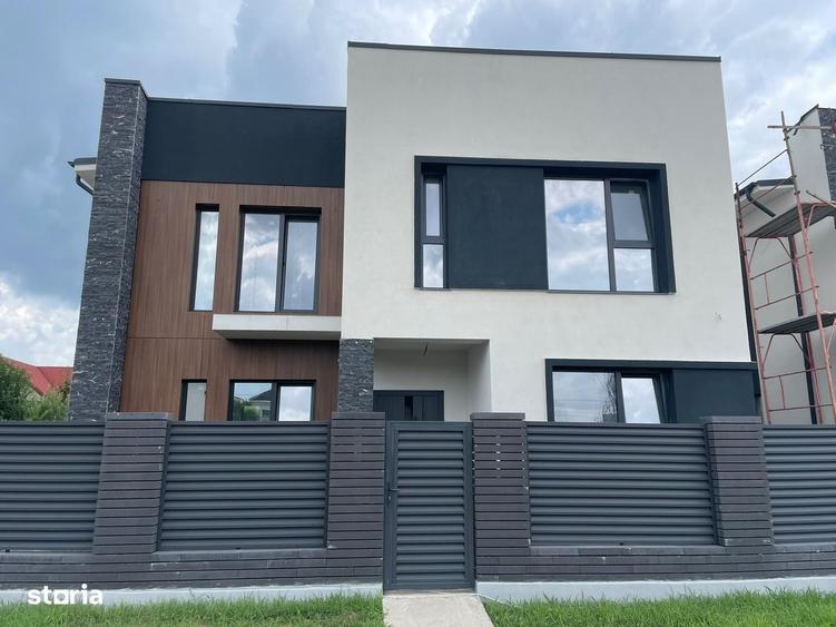 Casă cu 4 camere în Central