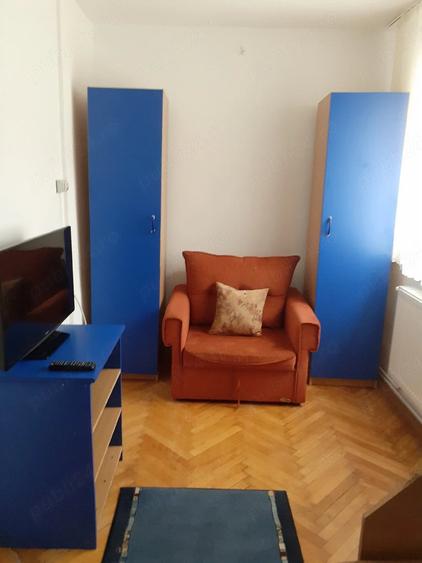 Garsonieră semidecomandată în Central
