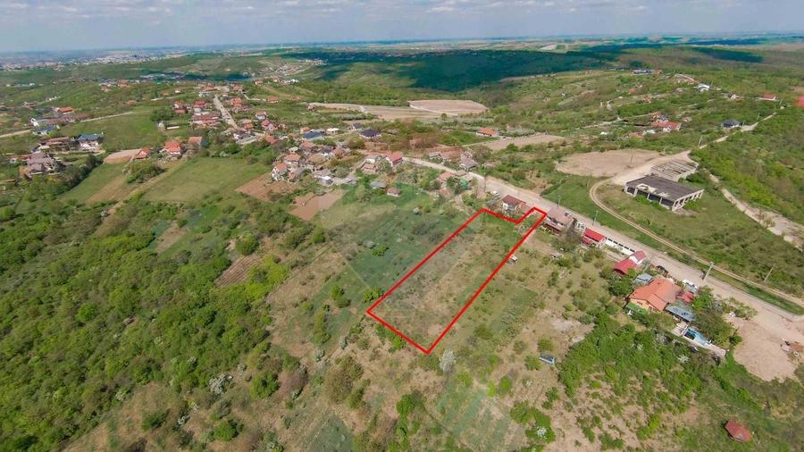Teren Construcții intravilan de 3201 mp, în Nord-Est