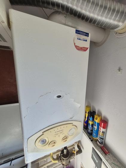 Apartament cu 2 camere decomandat în Spitalul Județean