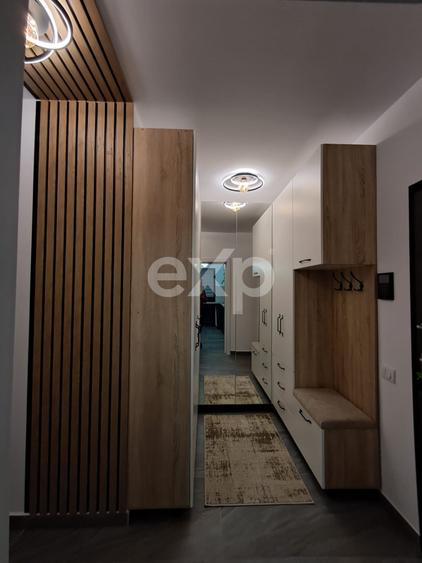 Apartament cu 2 camere decomandat în Cristian