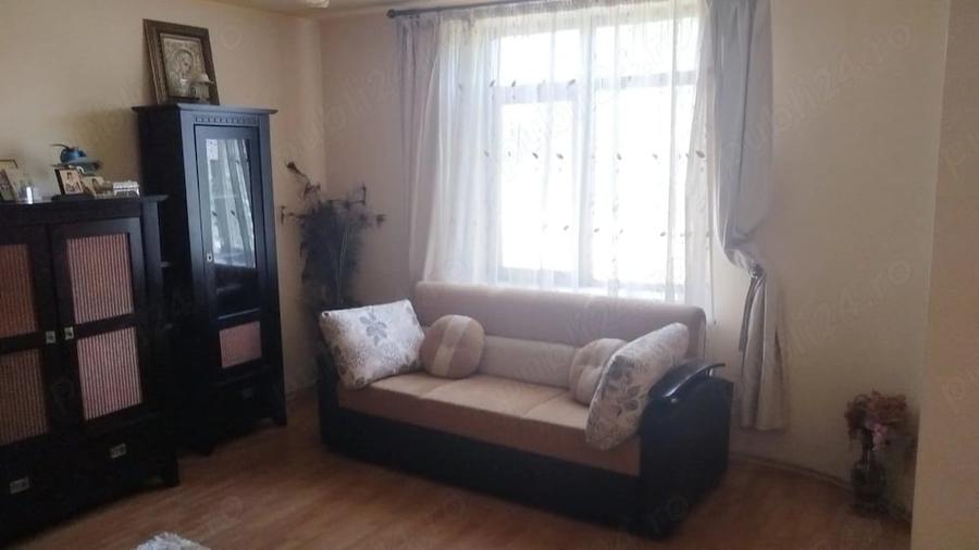 Casă cu Teren 2972 Mp în Central