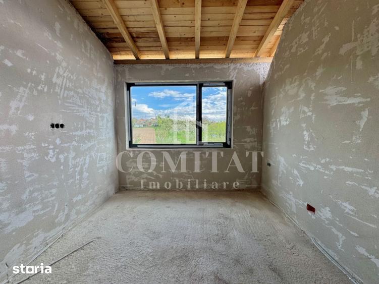 Casă cu 6 camere cu Teren 1103 Mp în Ciurila