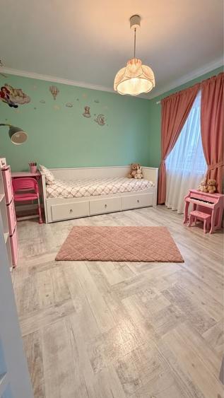 Casă cu 4 camere în Gheorghe Doja