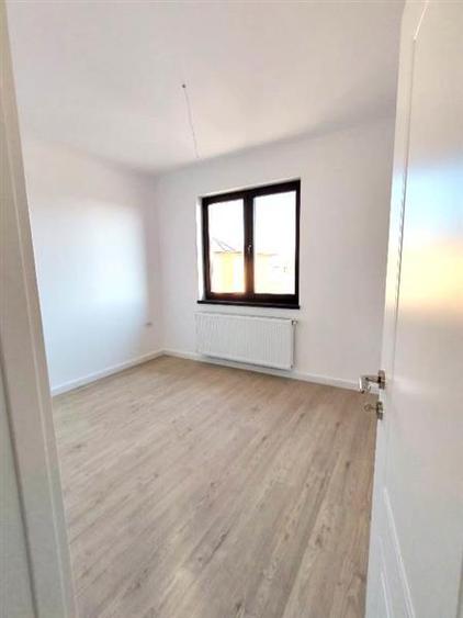 Duplex cu 4 camere cu Teren 210 Mp în Prelungirea Ghencea