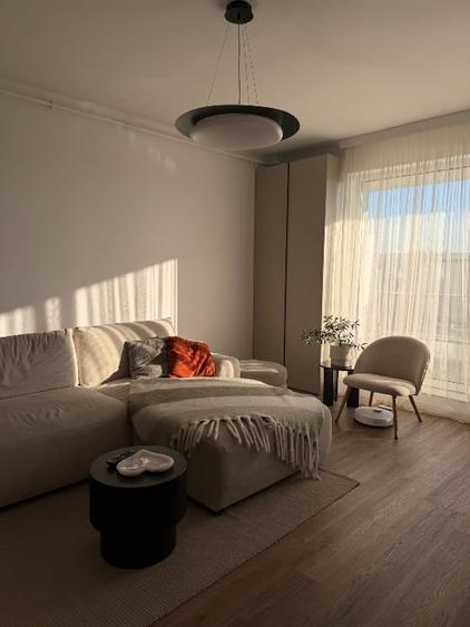 Apartament cu 2 camere semidecomandat în Între Lacuri