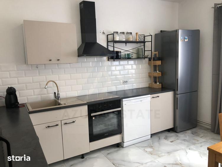 Casă cu 5 camere cu Teren 935 Mp în Central