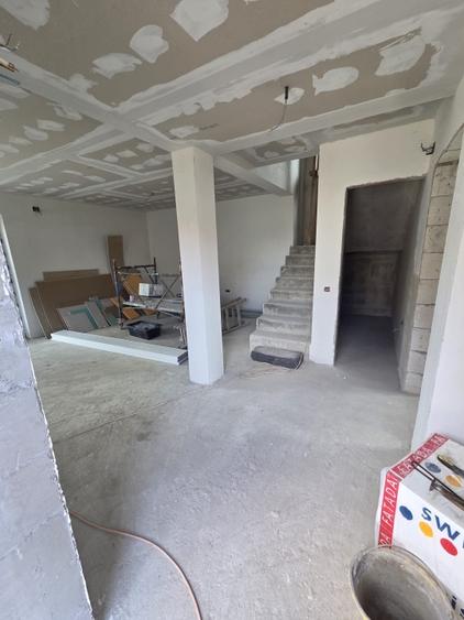 Casă individuală cu 4 camere cu Teren 400 Mp în Cumpăna
