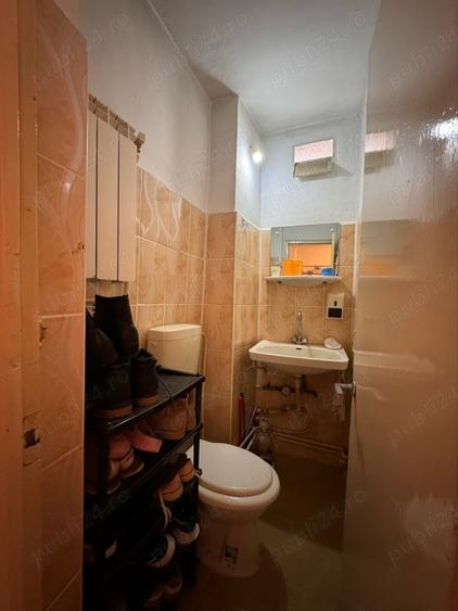 Apartament cu 3 camere decomandat în 22 Decembrie