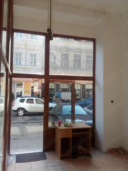 Spațiu comercial, de 100 mp, în Traian