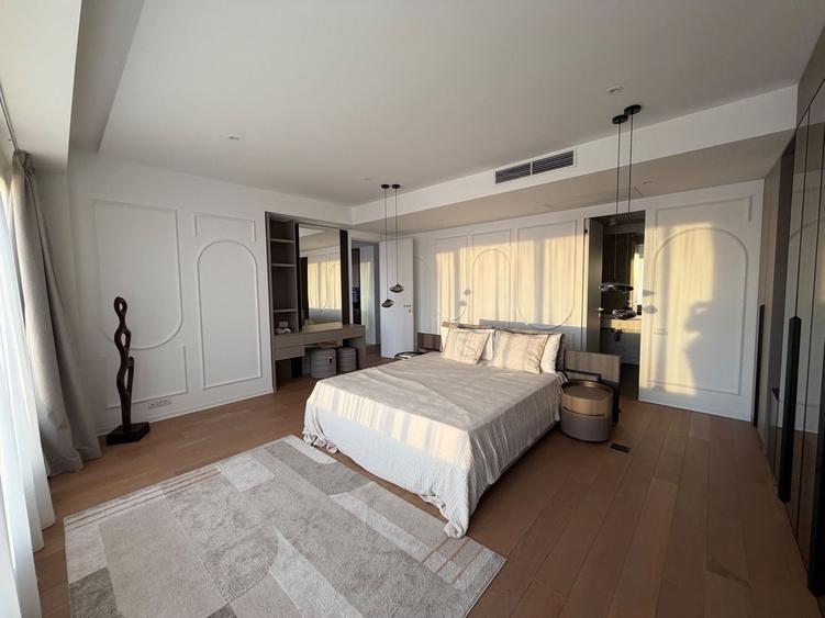 Apartament cu 4 camere în Floreasca