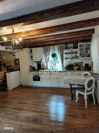 Casă cu 4 camere în Lancrăm